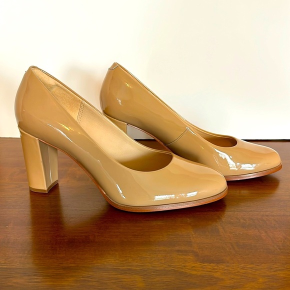 Clarks Kaylin Cara 2 Block Heels Size US 8.5 M Nude Color - Picture 2 of 16